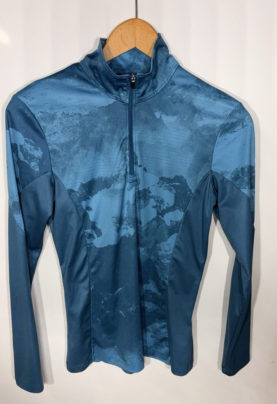 spider blue long sleeve t-shirt Women’s Size M